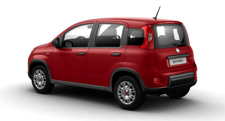 FIAT Panda Hybrid in offerta