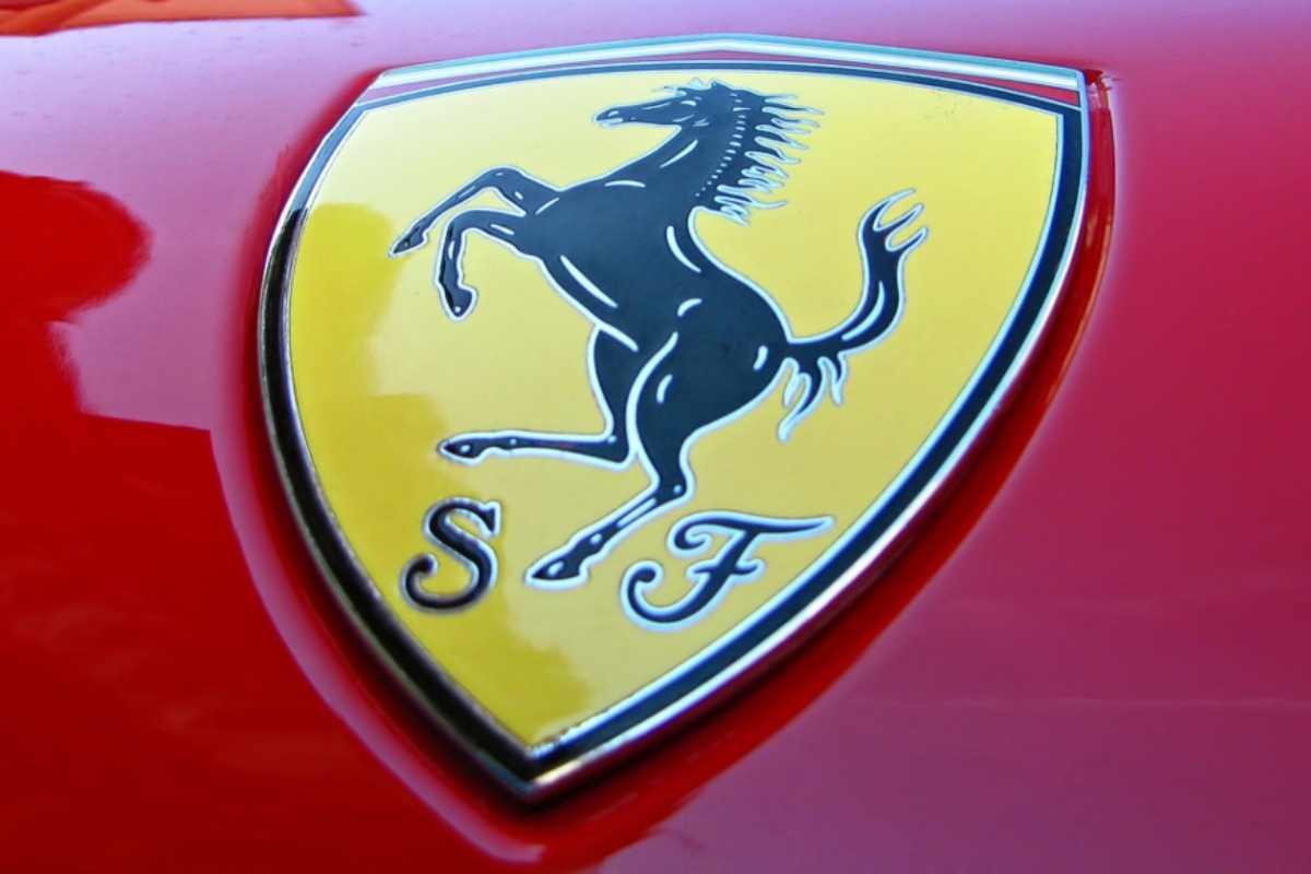 ferrari purosangue