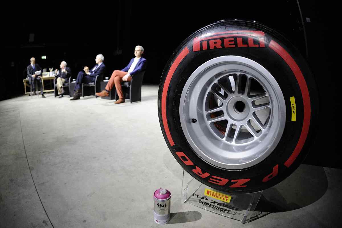 gomme pirelli omologate strada