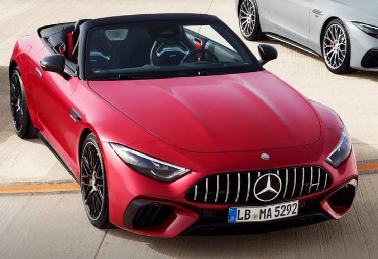 Mercedes AMG SL che incidente