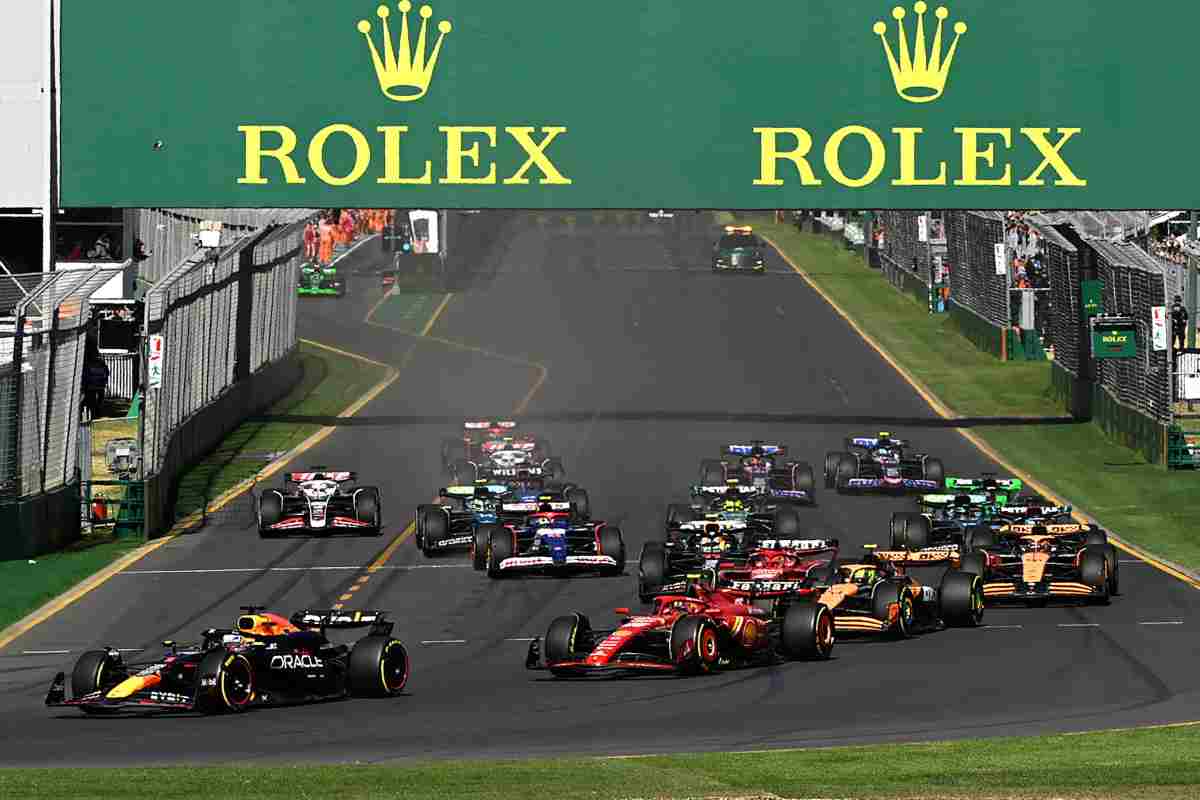 F1 Mondiale 2024 Alonso Russell penalità Van der Garde