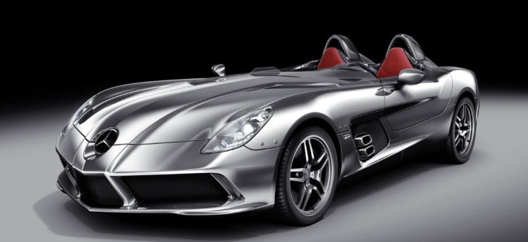 Mercedes SLR McLaren Stirling Moss asta mito F1 novità costo