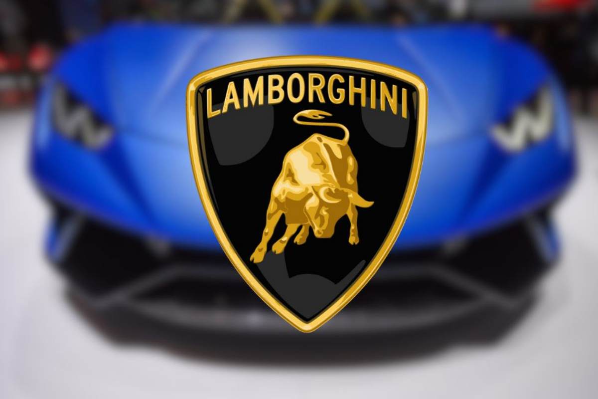 Lamborghini nuovo motore V8 supercar ibrida