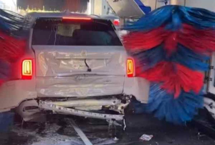 Tragico incidente all'autolavaggio per la Rolls Royce