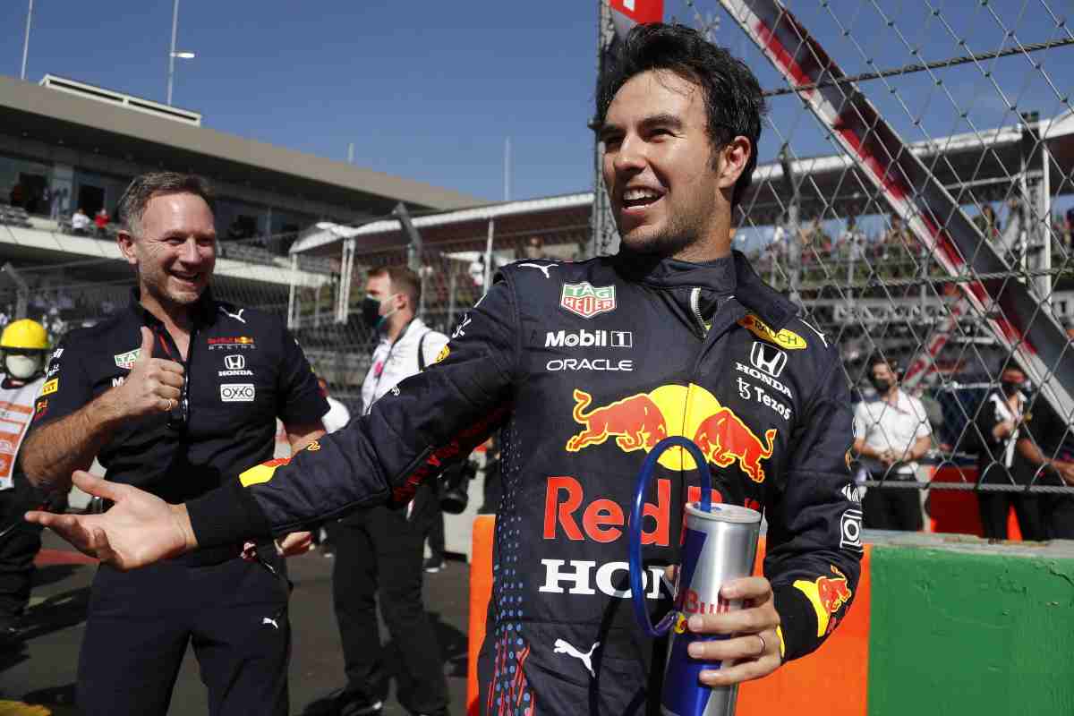 Red Bull ufficiale rinnovo Perez