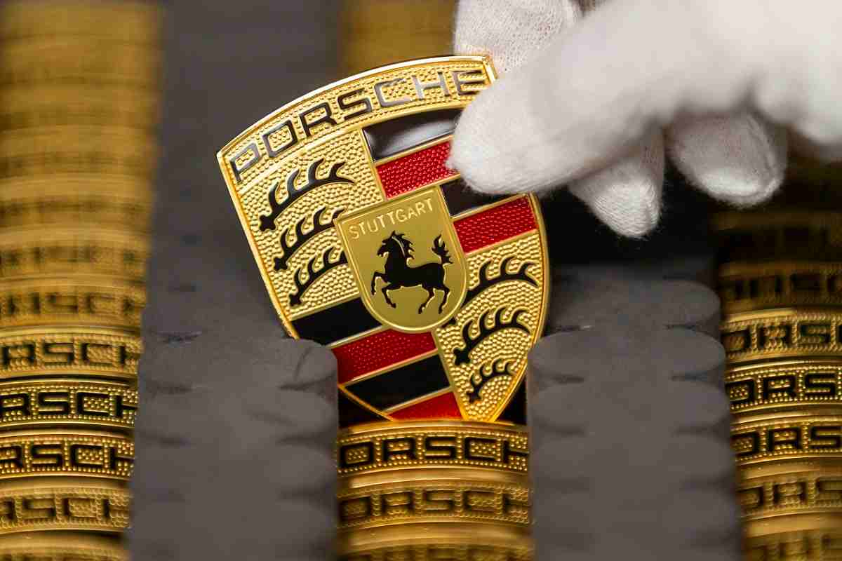 Porsche 15mila euro