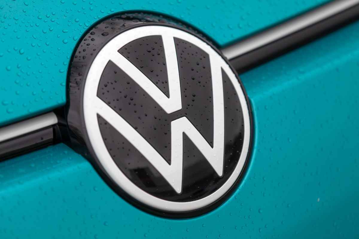 Volkswagen auto elettrica  super economica