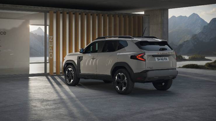 Dacia Duster nuovo prezzo listino