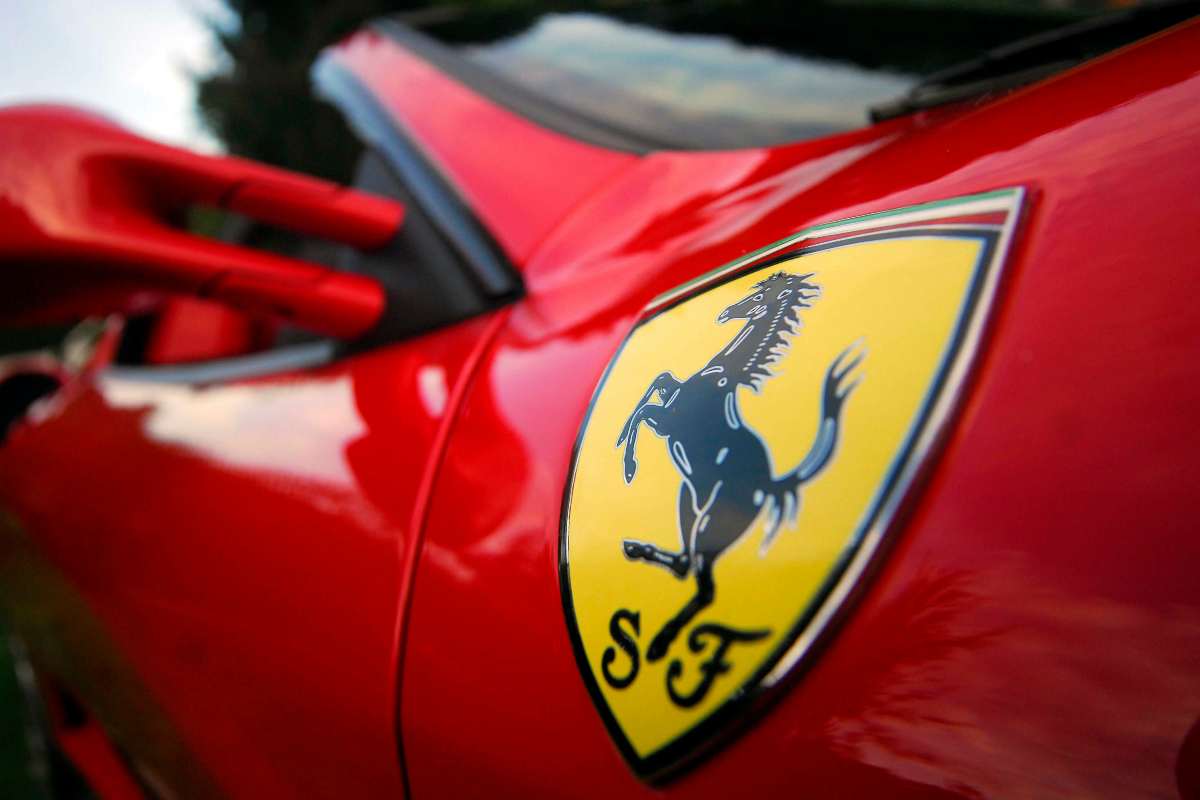 Ferrari, cosa ci vuole per comprarla