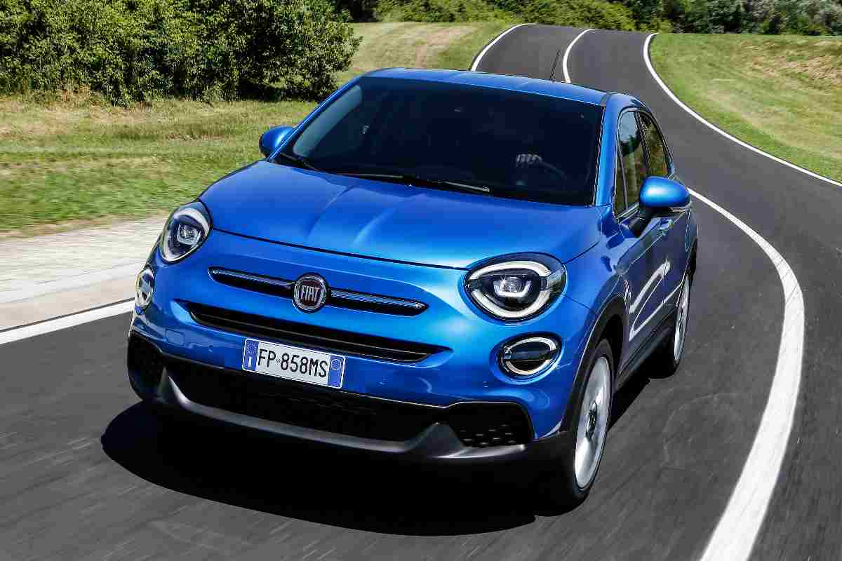 Fiat 500X, super offer at the end of June: pays almost half