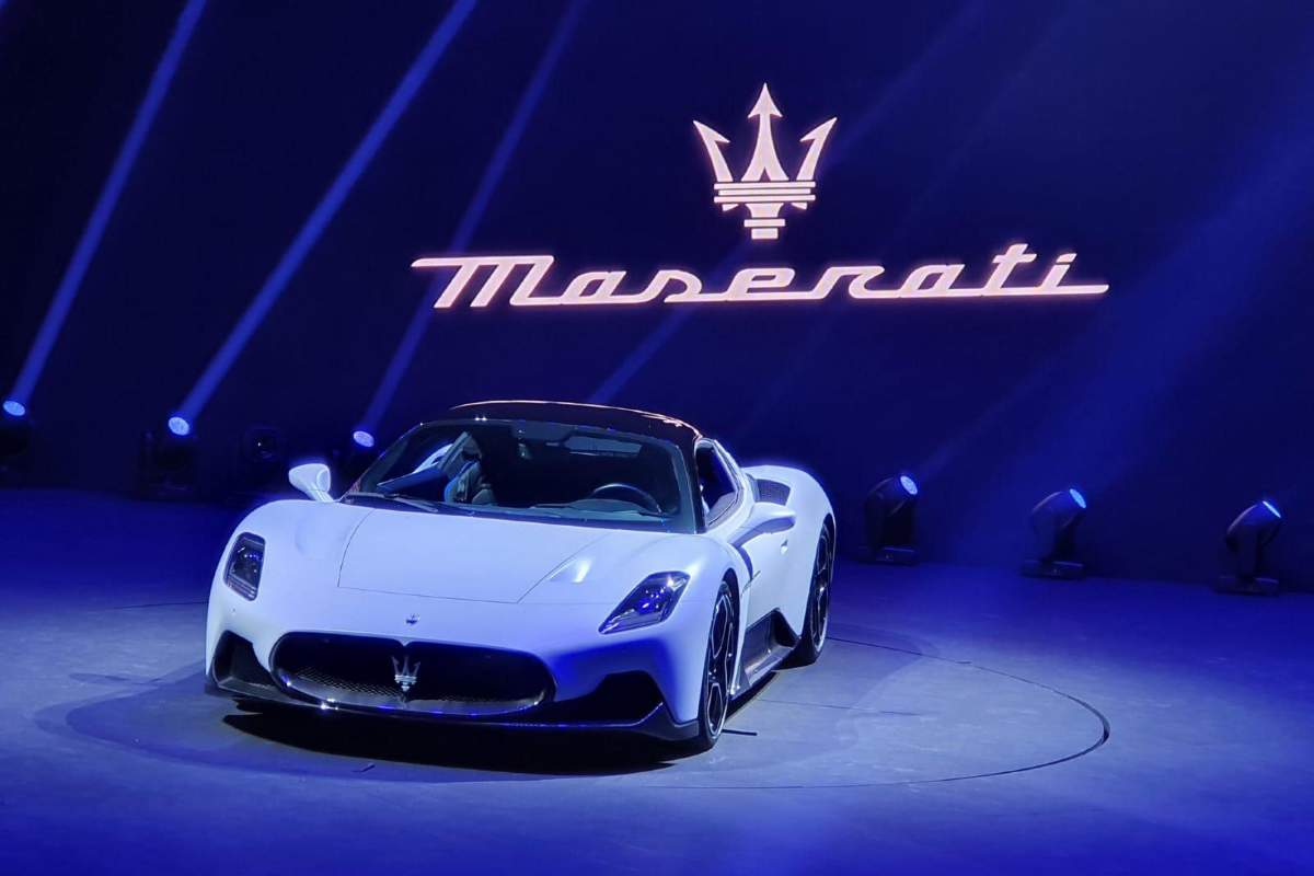 Maserati attende l'intervento del Governo