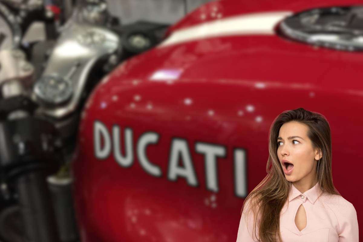 Ducati moto super sportiva prezzo