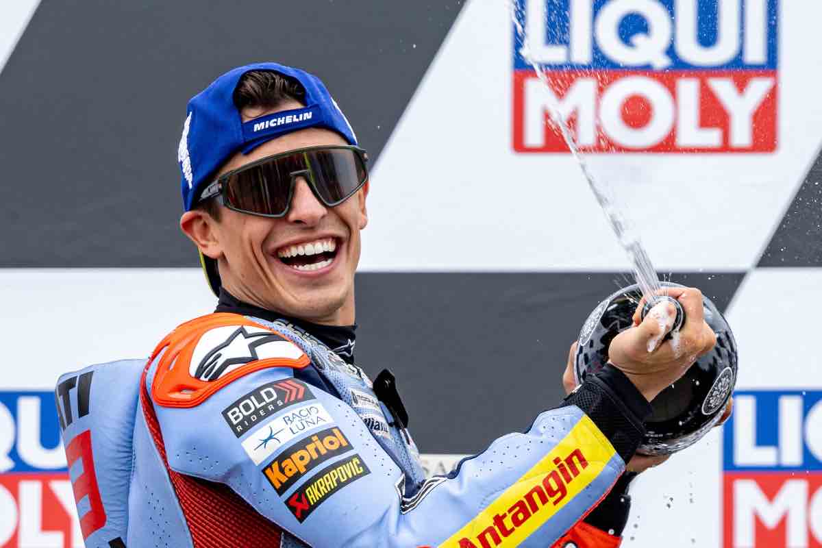 Marquez smacco Bagnaia