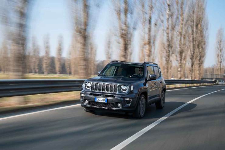 Jeep Renegade che storia