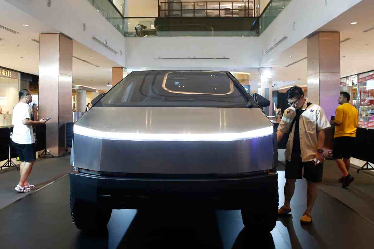 Tesla Cybertruck in Italia