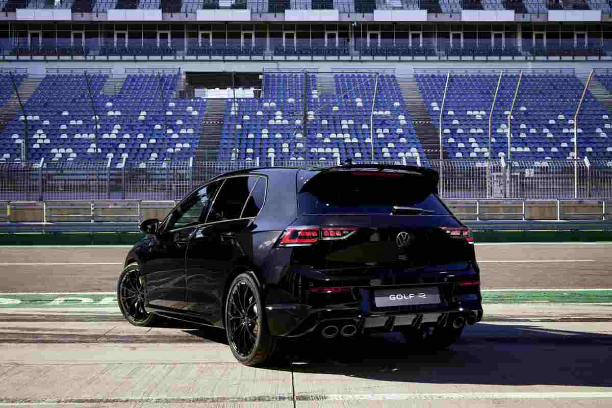 nuova Golf 300 cavalli potenza