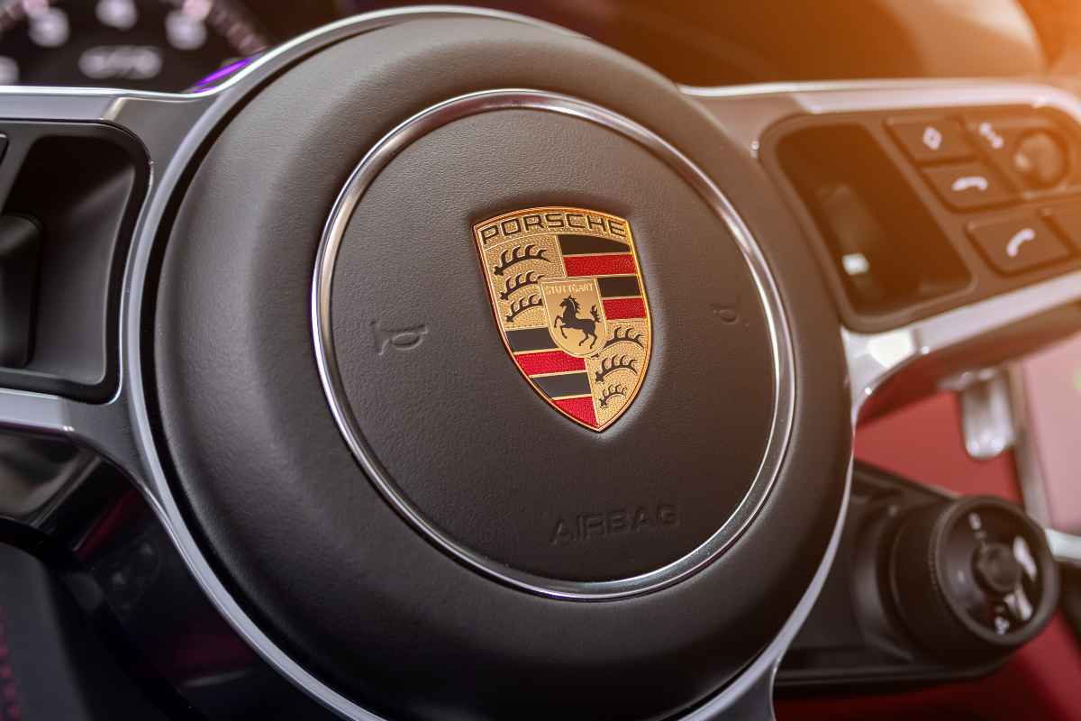 Porsche questa volta umilia tutti