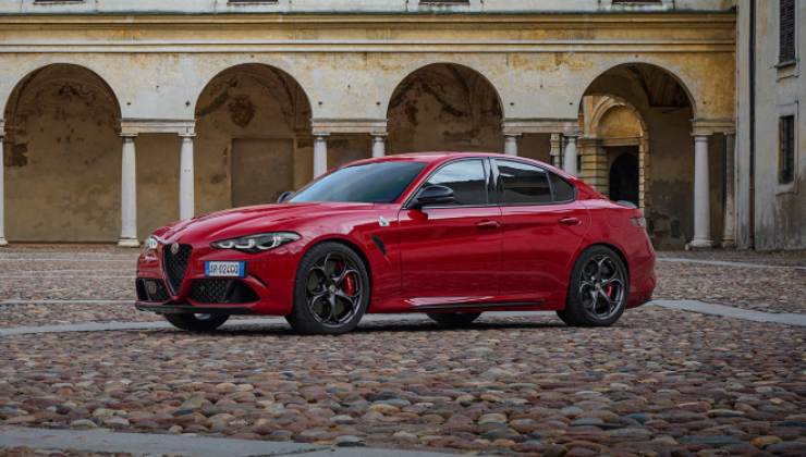 Alfa Romeo Giulia Quadrifoglio, motore potente