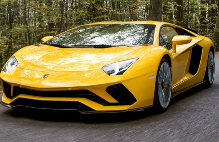 Lamborghini Aventador S prezzo e dettagli