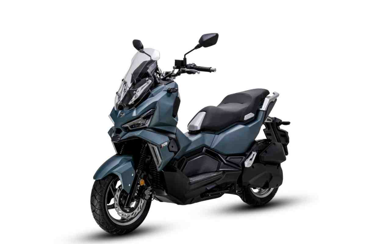 SYM ADX 125 caratteristiche