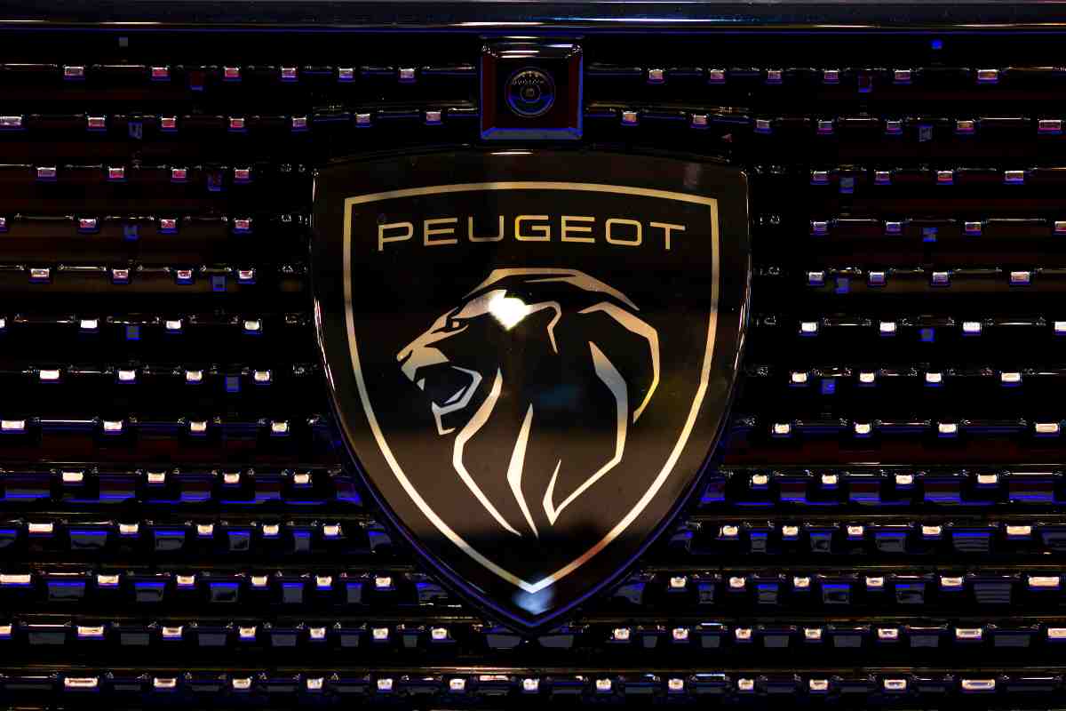 Peugeot, offerta pazzesca per questo SUV