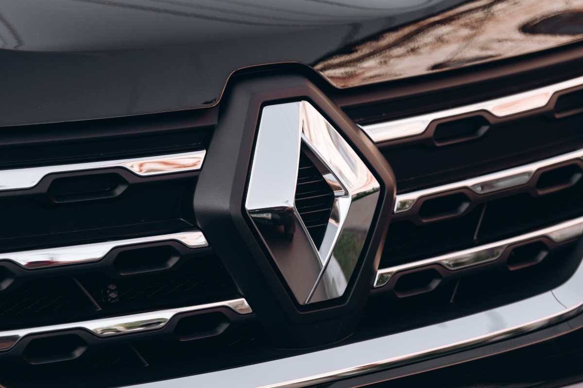 Renault, in arrivo un nuovo super SUV