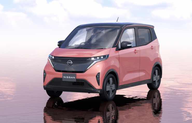 Nissan Sakura si punta sulle kei car