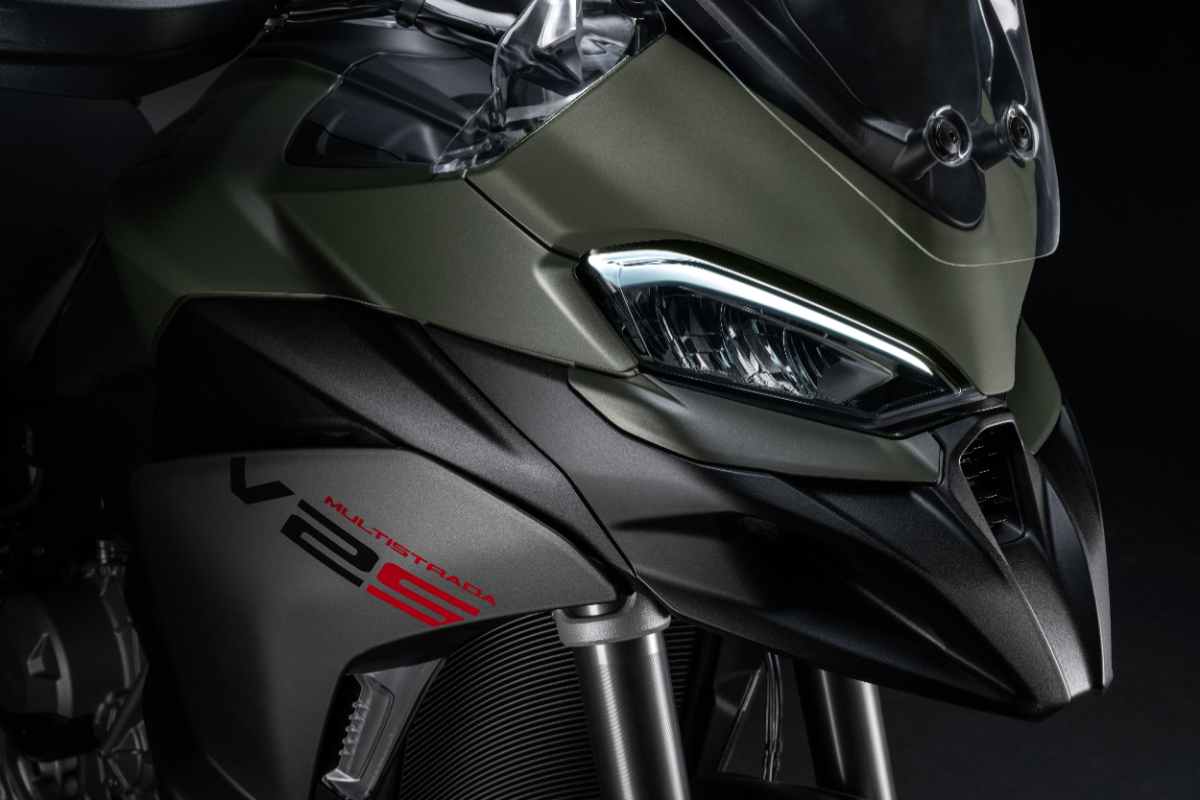 Ducati Multistrada V2 2025