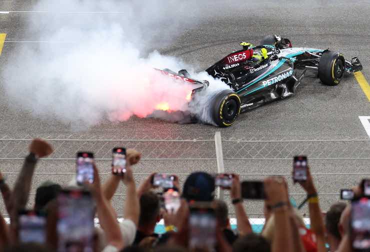 Hamilton in Ferrari, arrivano le parole al veleno di Binotto la risposta di Vasseur non si fa