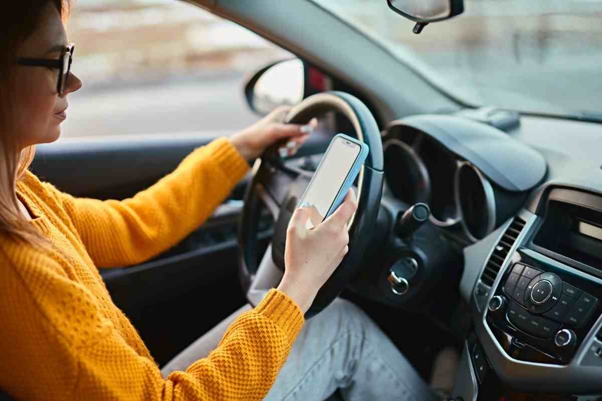 Android Auto, clamorosa novità: non funziona più, cosa sta succedendo al software che è in tutte le nostre auto